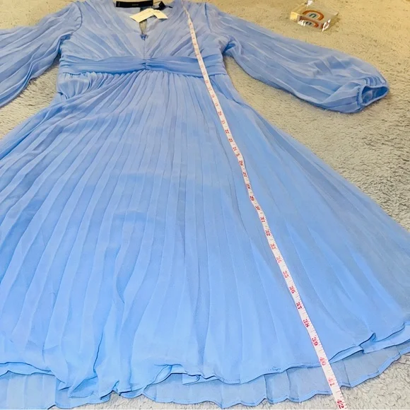 Banana Replublic chiffon pleated dress - Picture 12 of 17